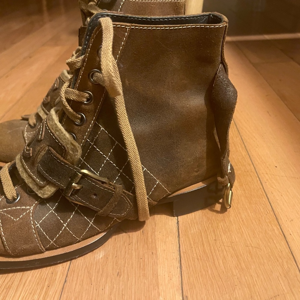 Channel ankle boots - Picture 2 of 3